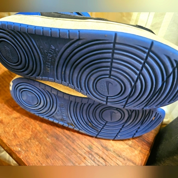 Nike Court Borough Mid 2 Boys Black Blue Sneakers Size 6.5 - Picture 6 of 6